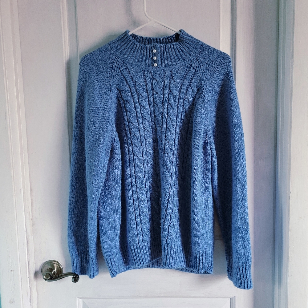 Karen Scott | Blue Cable Knit Crewneck Sweater With Pearl Buttons | XL